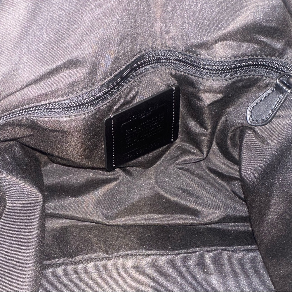 Coach Metropolitan Camo Leather Duffel Bag • Camouflage • Excellent Condition - Picture 9 of 10